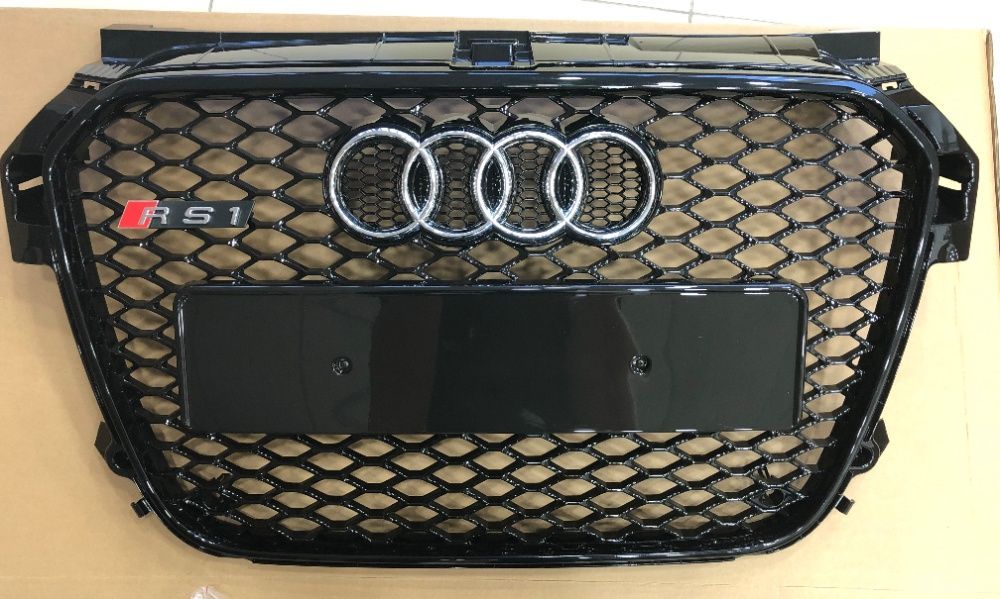 Решітка радіатора Audi a1RS решітка а1 rs решітка RS1 10-14 ауді ауди.