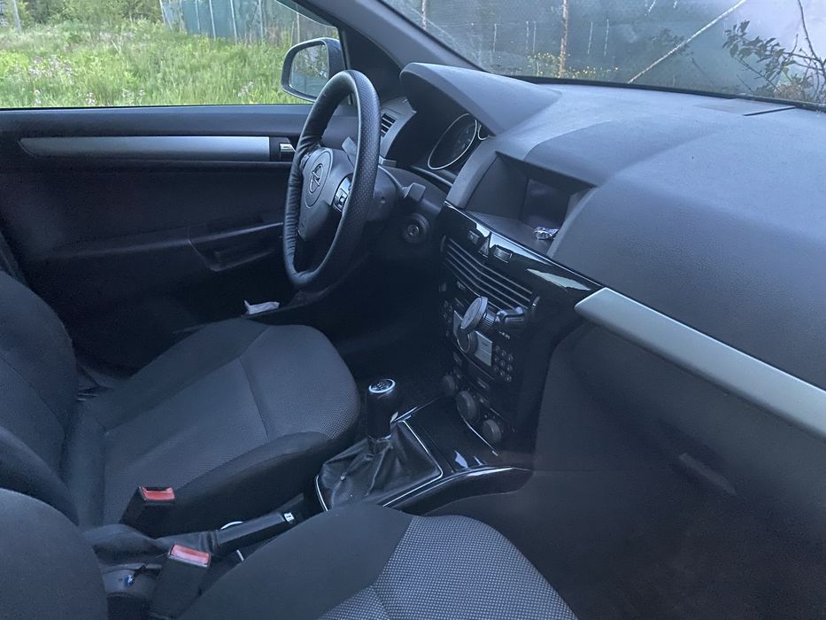 Opel astra h1.7 2010р