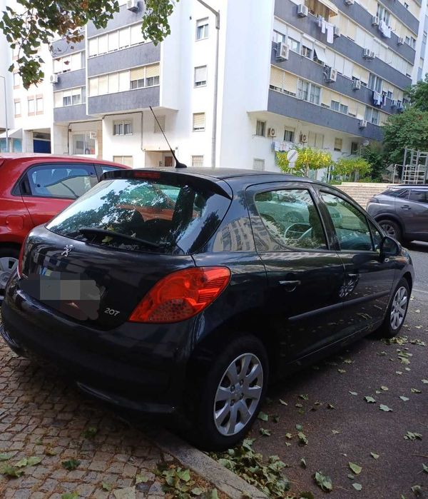 Peugeot 207 Ano 2006 potência 1400