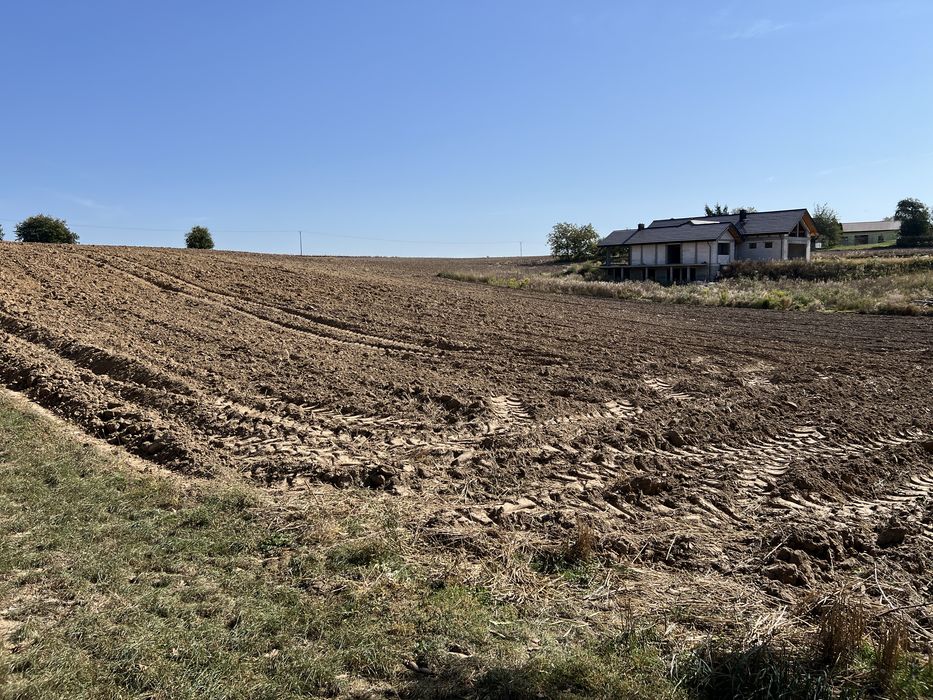 Dzialka budowlana 39ar