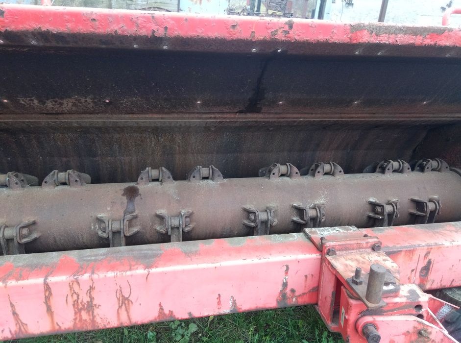 Мульчувач стерні KUHN