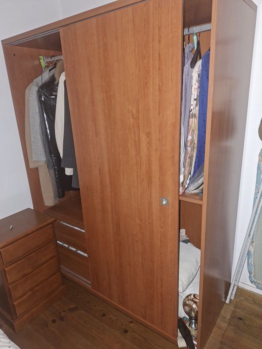 Louca variada e mobilia para venda