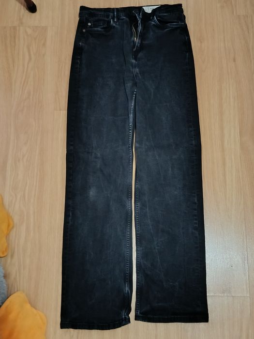 Calça de ganga preta
