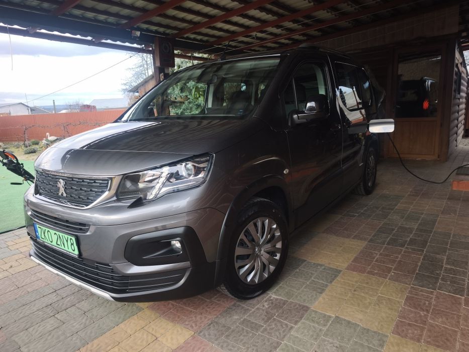 Peugeot E-Rifter Пежо Електро