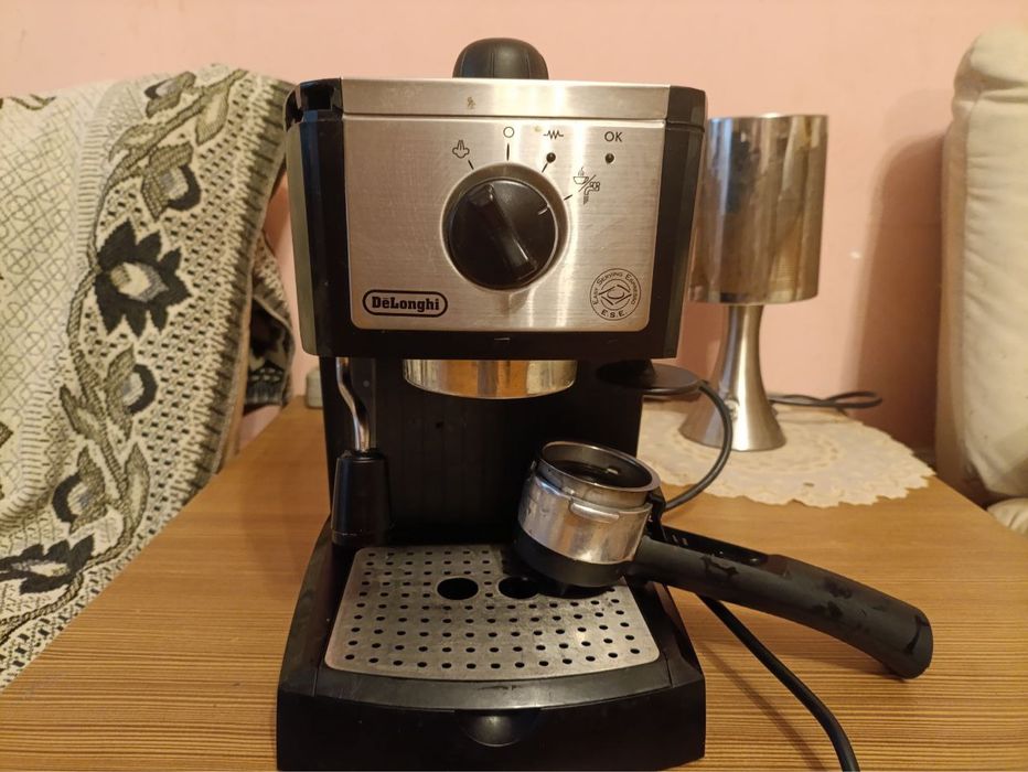 Кофе Машина DeLonghi