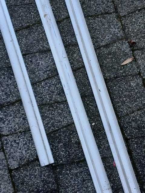 Profil aluminiowy do poliwęglanu zamykający F16