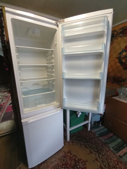 Холодильник beko