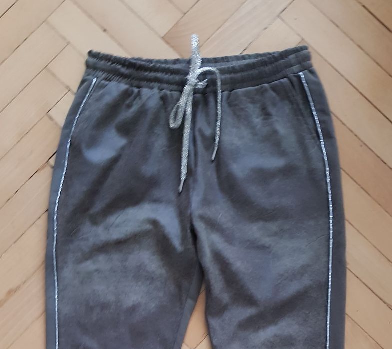 Spodnie dresowe damskie