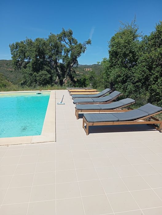 Large rural  house with private pool