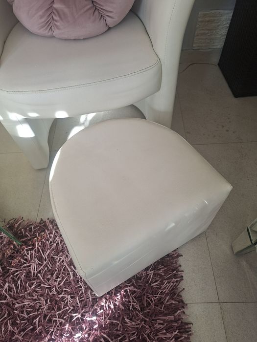 Piękne fotele do salonu