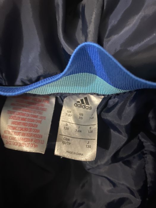 Продам куртку Adidas оригинал на мальчика
