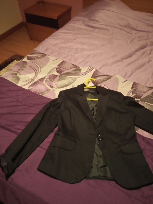 Vendo blazer preto