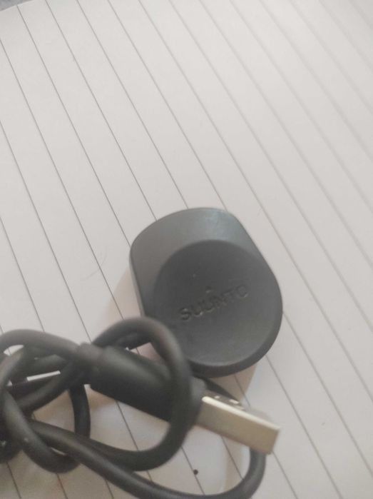 Sprzedam ładowarke magnetyczną SUUNTO 4 piny
