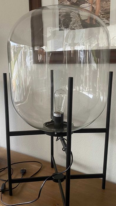 Luminária de vidro elegante