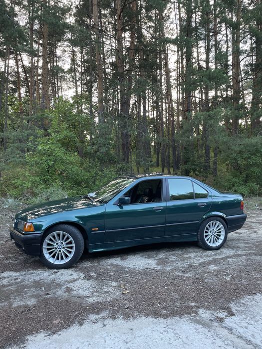 Продам BMW E36 рест