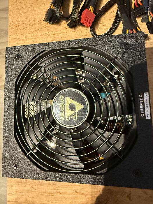 Zasilacz chieftec  a-90 gdp-750c
