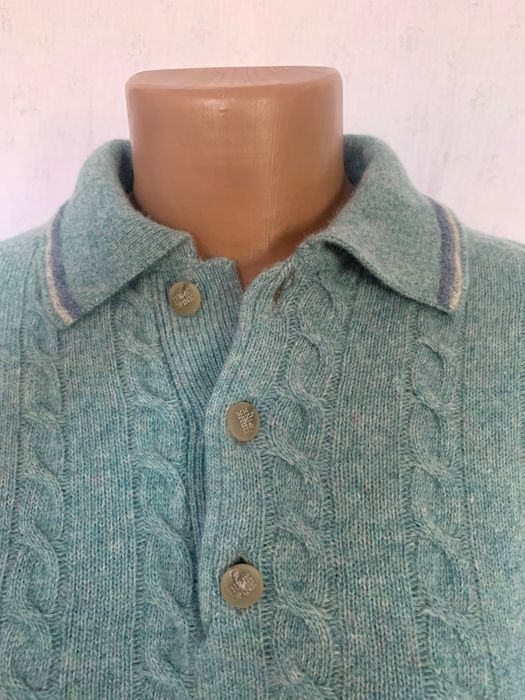 Вовняний жіночий светр бірюзового кольору.Розмір XL.