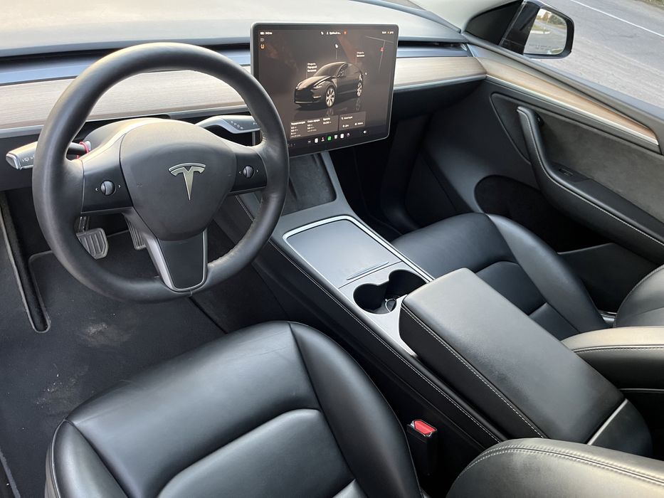 Tesla Model Y Dual Motor 2023 82kw