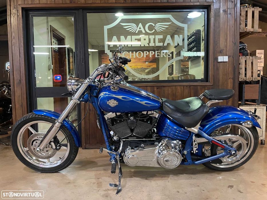 Harley-Davidson Softail Rocker C (FXCWC)