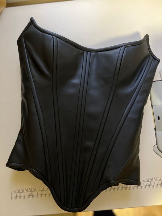 Корсет, індивідуальне пошиття