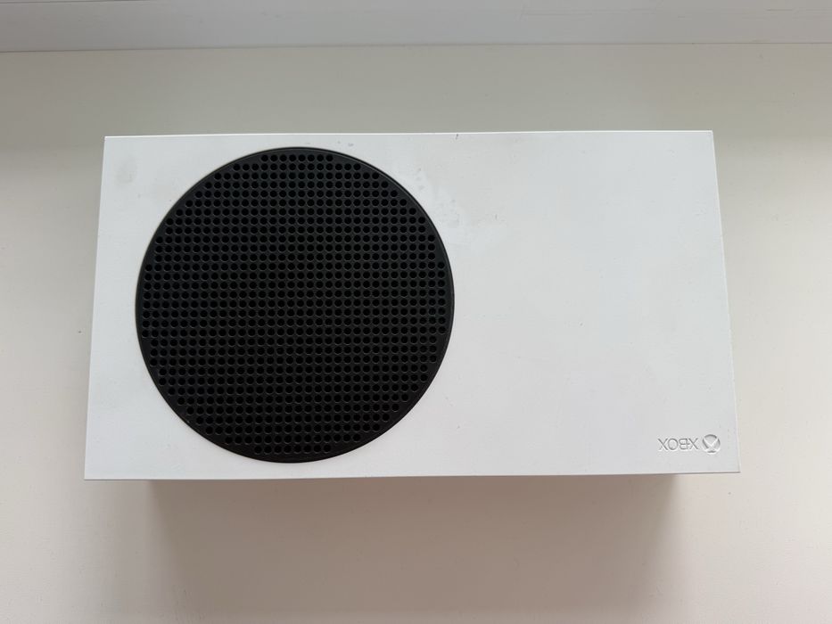 Продам Xbox Series S | 512 gb | стан 9/10