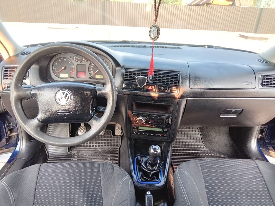 Продам гольф 4 1.6 бензин