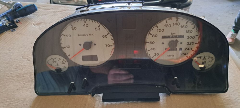 Conta kilometros audi 80