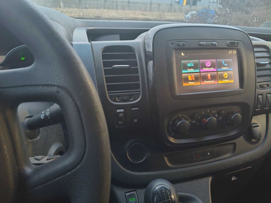 Opel Vivaro l2h2 klima Salon pl I rej 2016 Biturbo