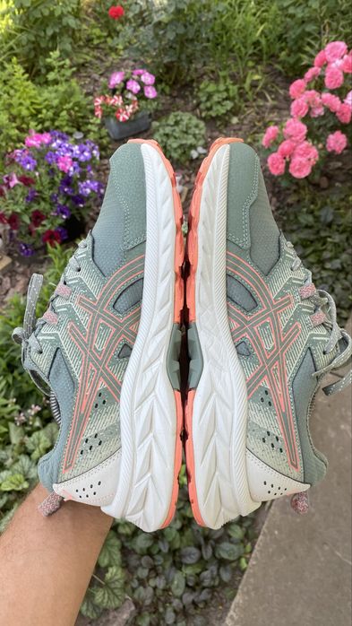 Оригінальні Кросівки Asics Gel-Venture 9 Розмір 40