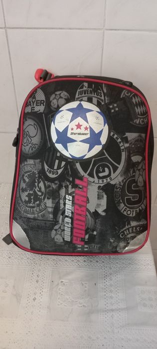 Портфель шкільний