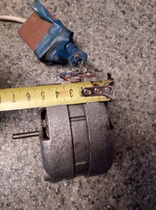 Движок 220v 1400об.мин.