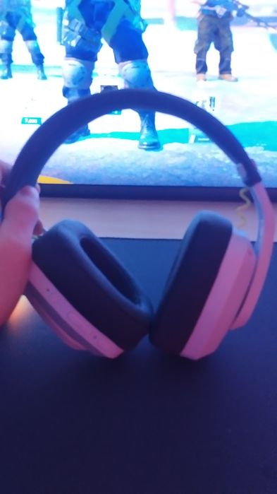 Беспроводные наушники