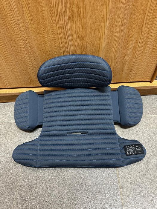 Chicco Kiros + Base ISOFIX + Acessórios – Excelente estado