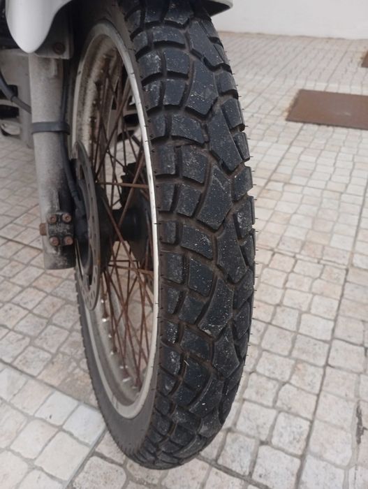 Honda Transalp 650 em muito bom estado