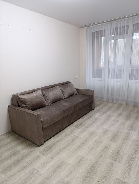 Сдам 2ком.квартиру на Холодной горе на длительный срок