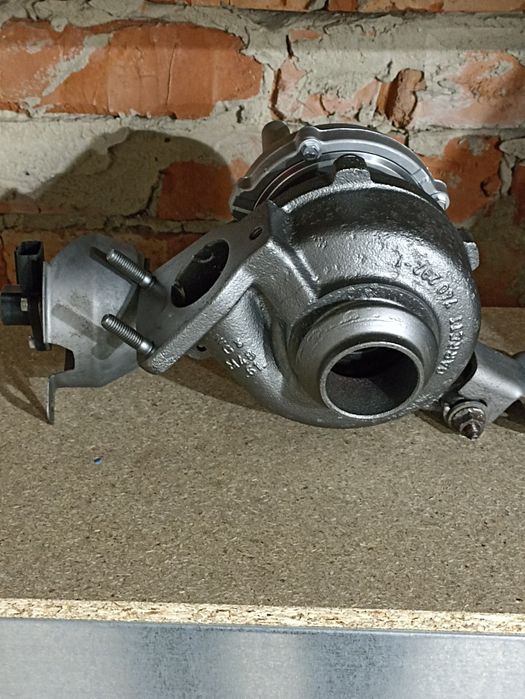 Турбіна 2.0.   Peugeot, Citroen