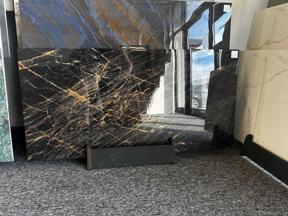 gres black flash poler  (gres czarny polerowany ) 60x120 gat.1