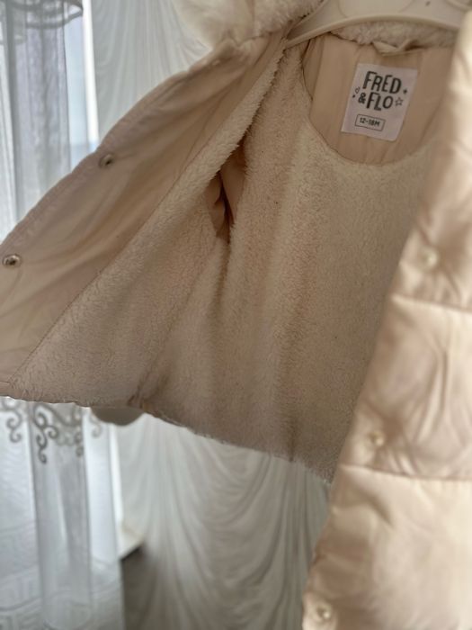 Зимня куртка та шапка