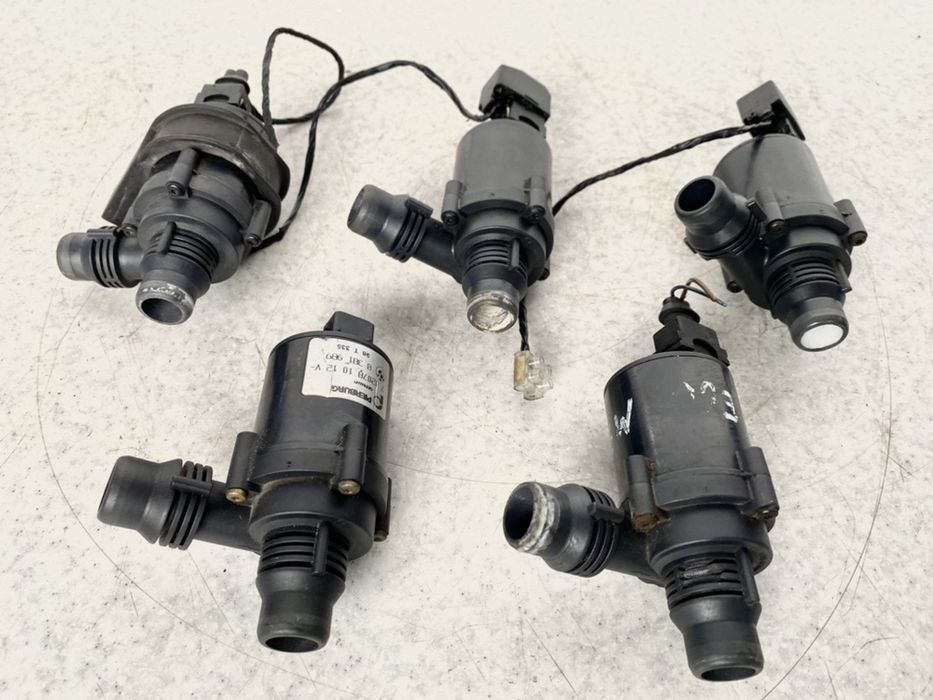 Водяна Помпа BMW 8381989 Pierburg Дополнительная Насос БМВ Е39 Е46 Е60