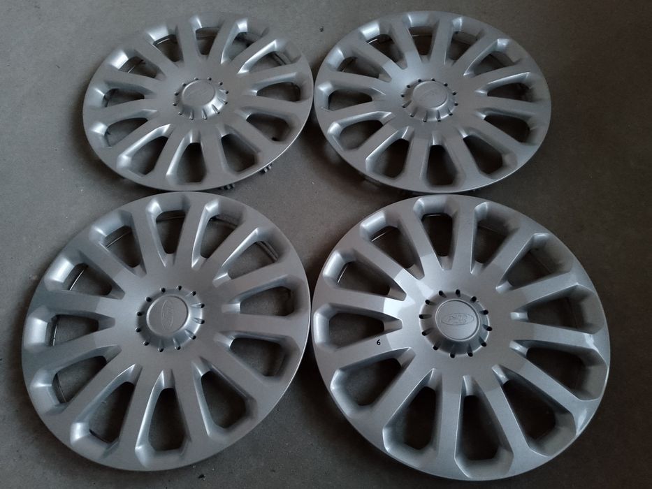 Kołpaki ford 15 fiesta