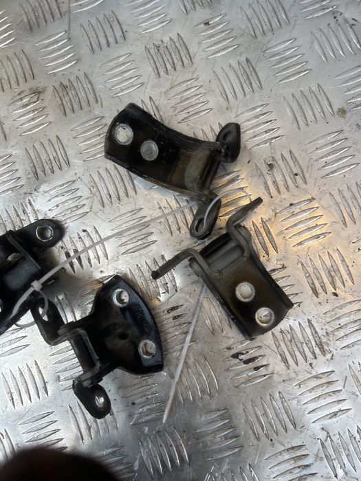 Петля двери киа черато 08г kia cerato