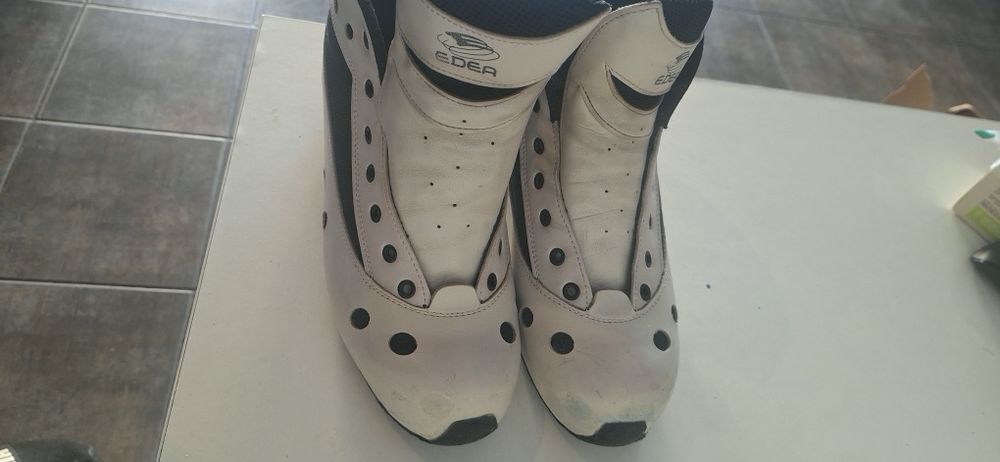 Bota de hóquei ou para patinação artística