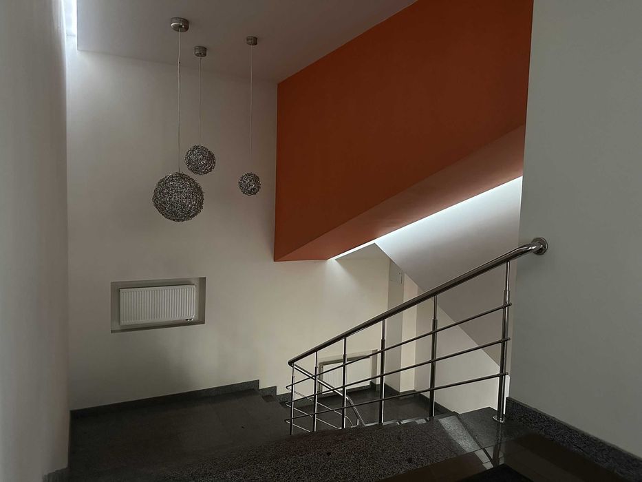 Оренда Офісу 700 м2, в БЦ Геліос, метро Берестейська, генератор