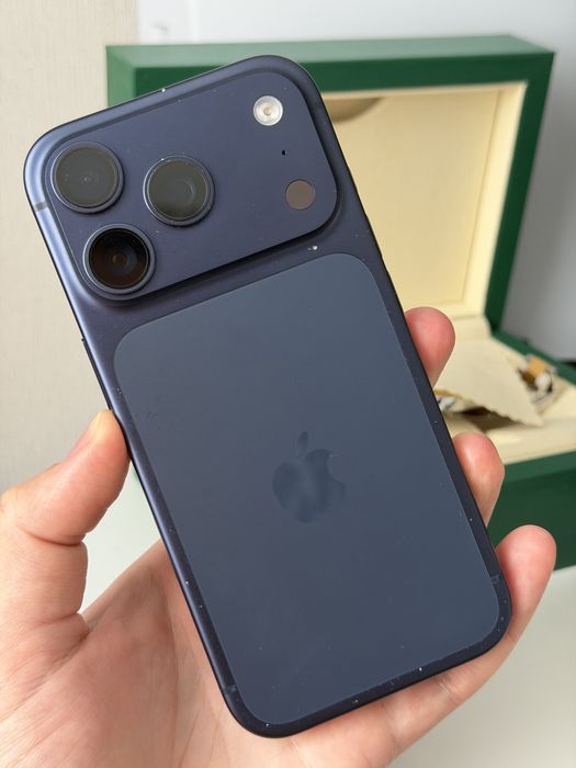 iPhone 17 Pro 256GB eSIM Deep Blue (MG7M4/MG874) 1140$