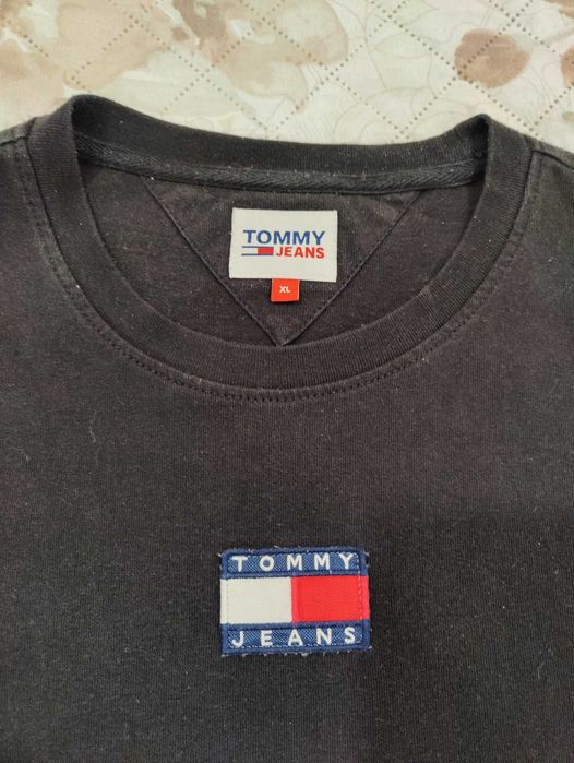 Camisola Tommy Hilfiger tam. XL em excelente estado