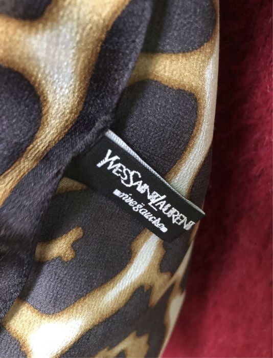 #Шикарный #Шарф-#Палантин #Yves Saint Laurent #Шелк #Италия