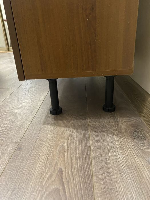 Тумбочка для речей