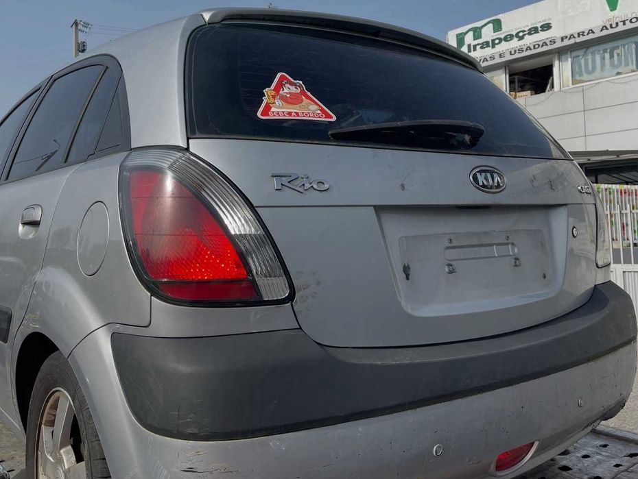 Kia Rio 2010 para peças