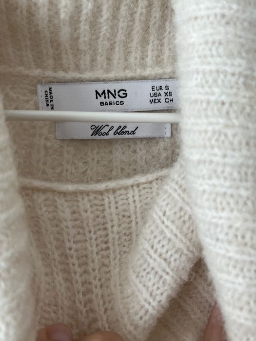 Sweter z wełną Mango bufiaste rękawy roz. S