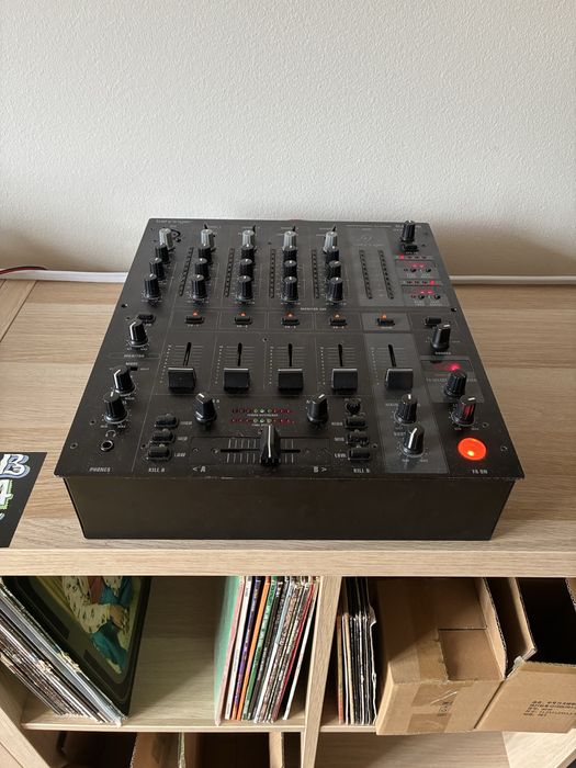 Behringer djx 750 fx mesa de mistura